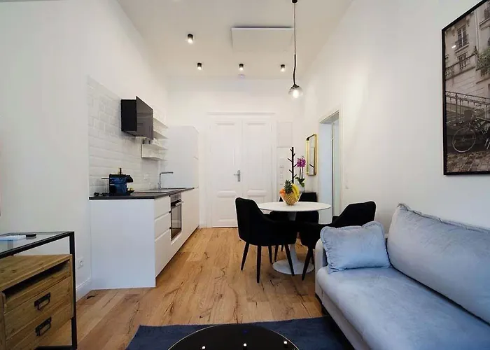公寓 Charming Historical Near Centre